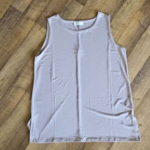 Zenana Sleeveless Tunic/flowy tank